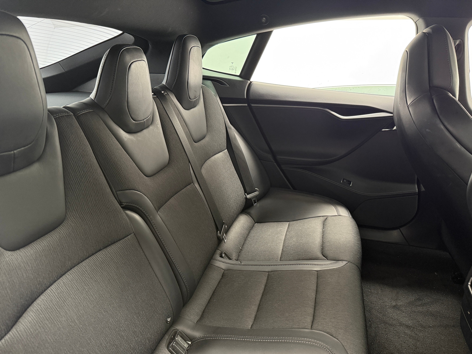 Thumbnail: 2019 Tesla Model S - 6