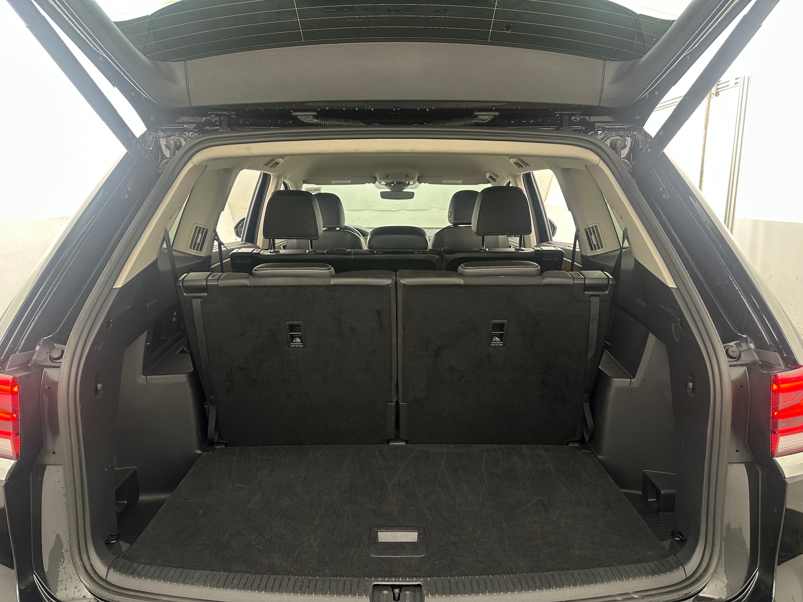 Thumbnail: 2025 Volkswagen Atlas - 6