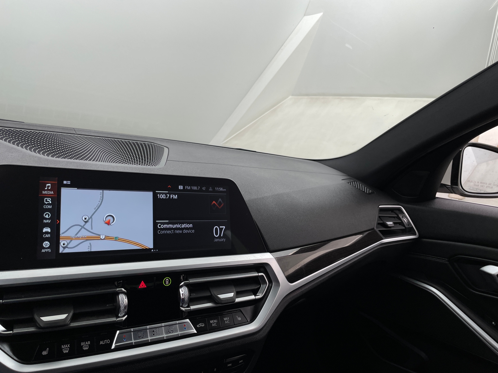 Thumbnail: 2019 BMW 3 Series - 3