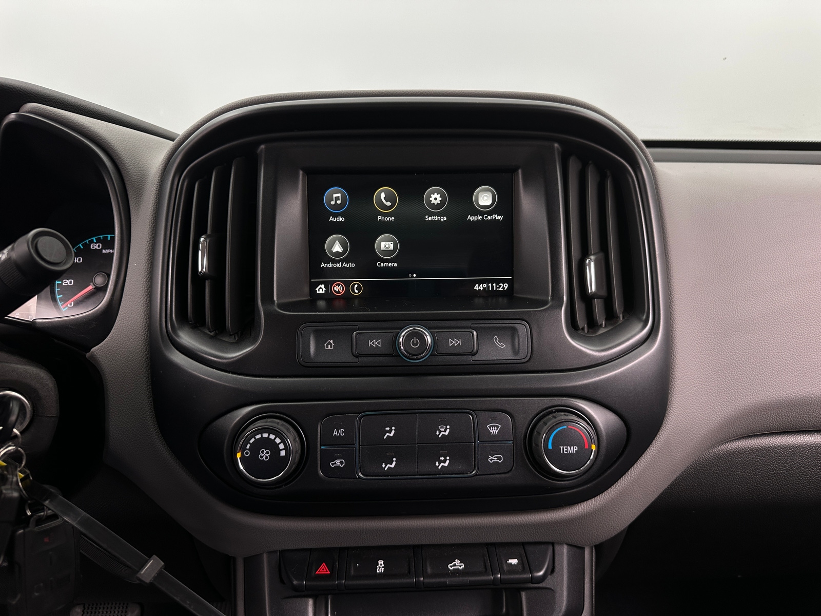 Thumbnail: 2019 Chevrolet Colorado - 4