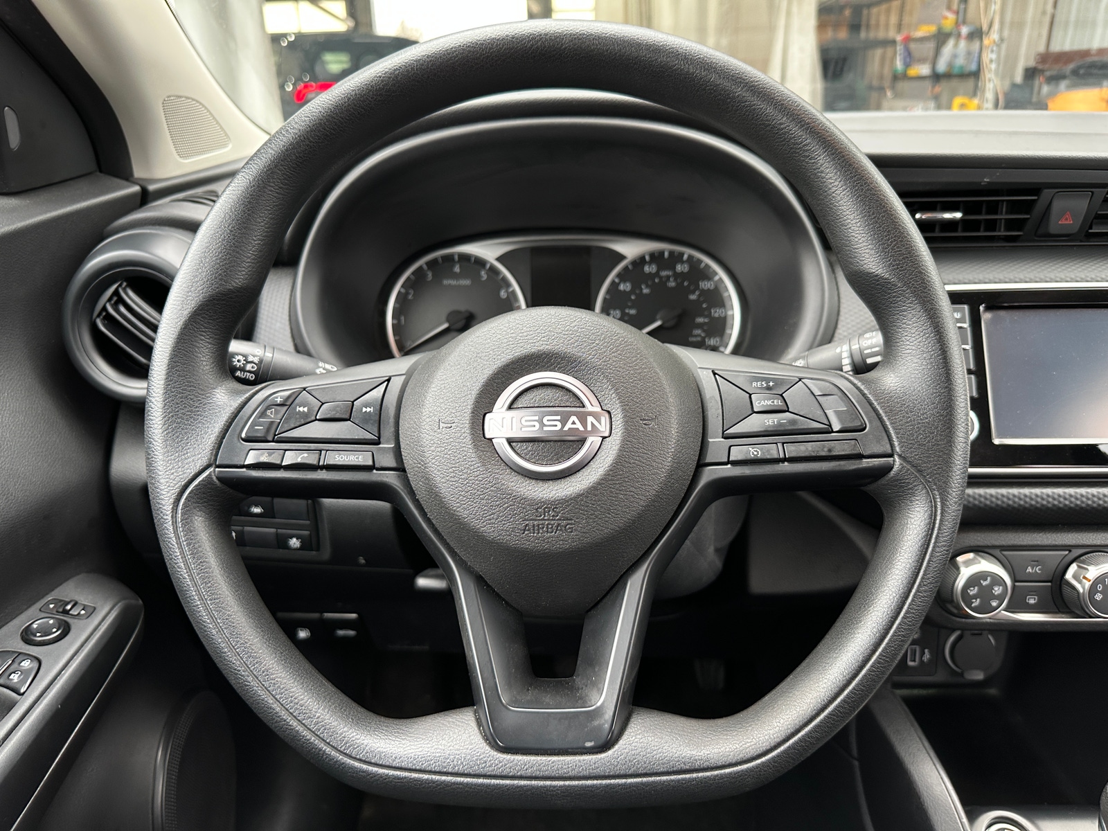 Thumbnail: 2024 Nissan Kicks - 5