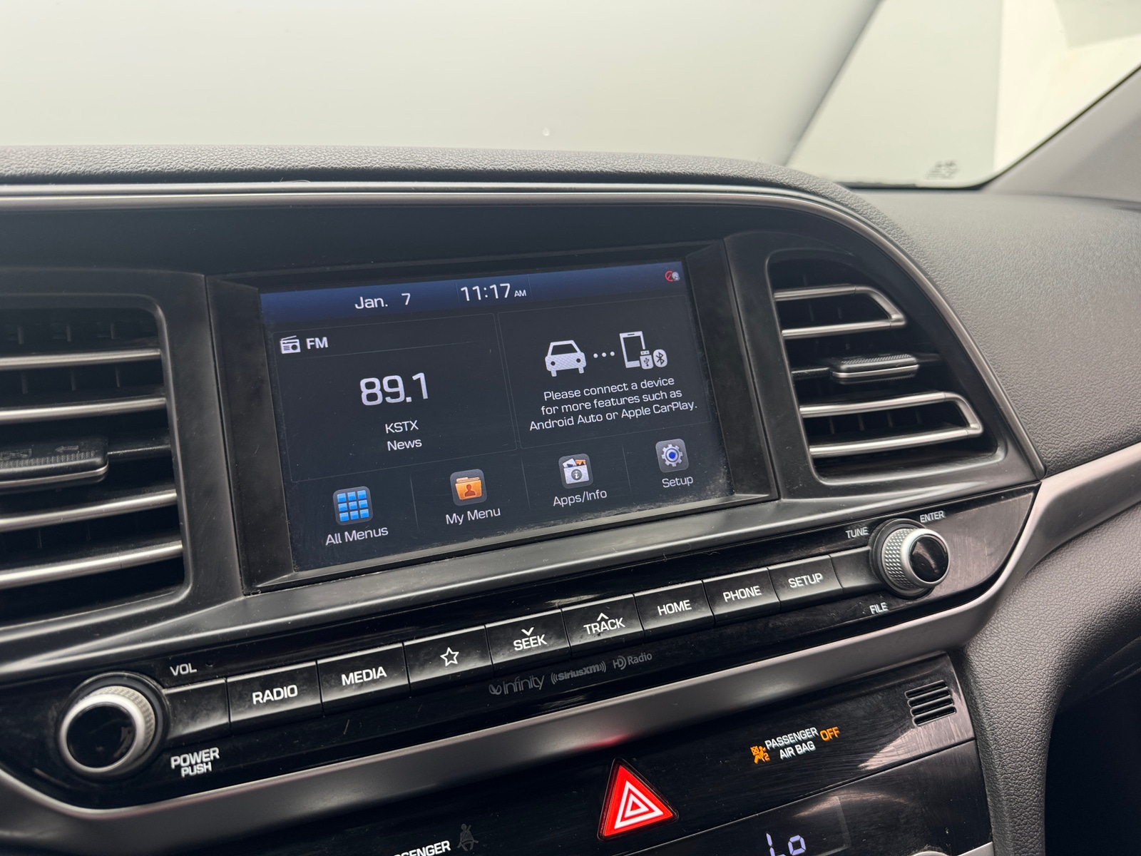 Thumbnail: 2020 Hyundai Elantra - 3