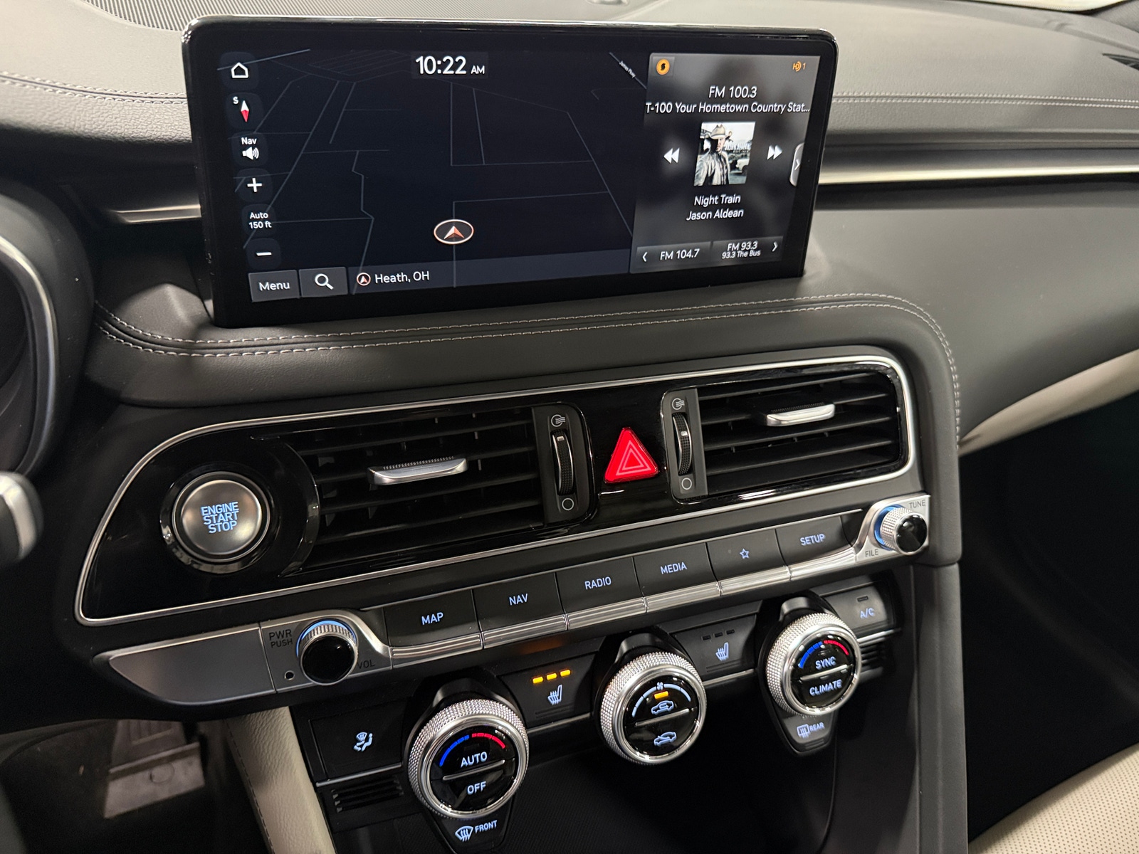 Thumbnail: 2023 Genesis G70 - 3