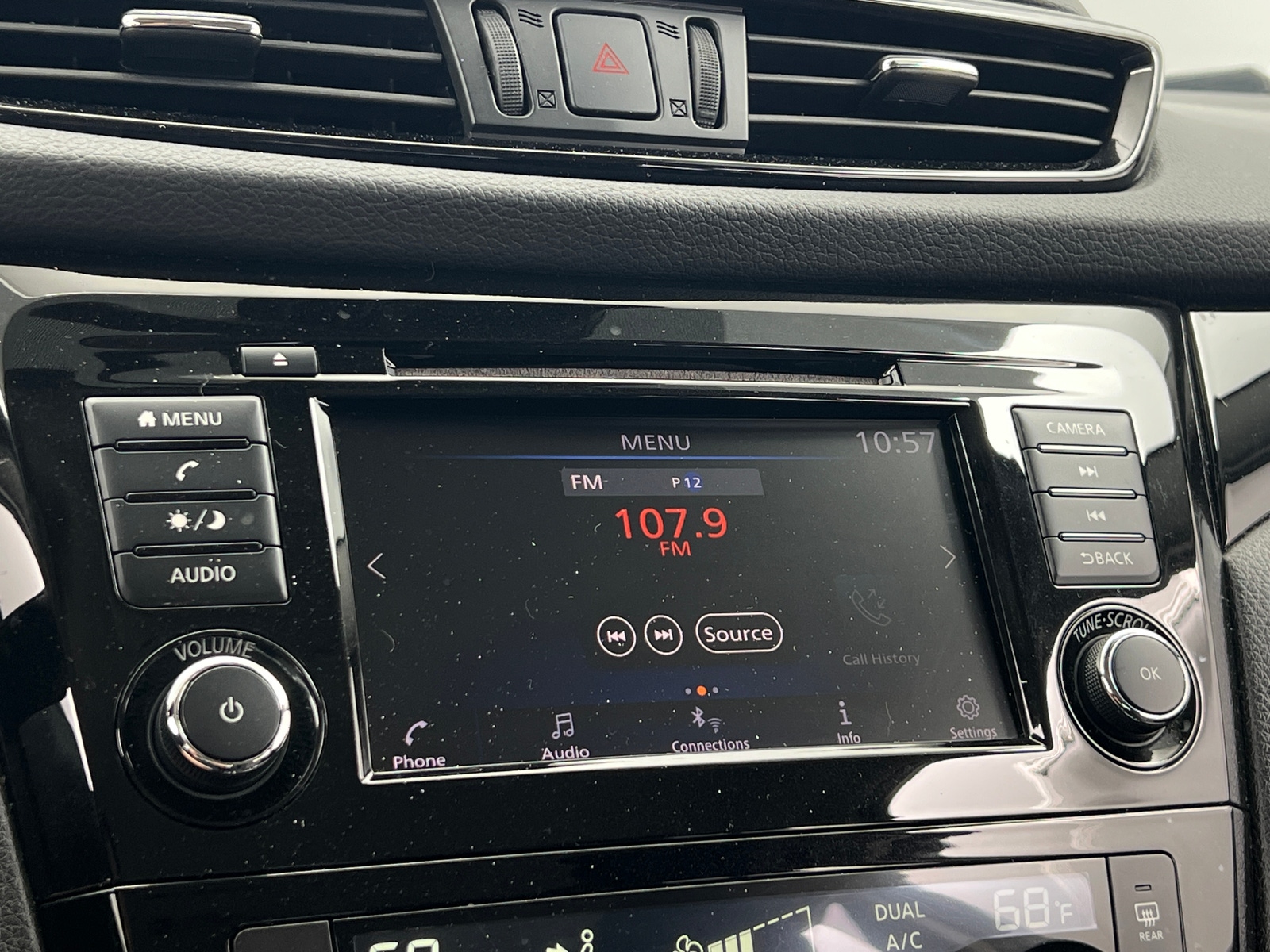 Thumbnail: 2019 Nissan Rogue Sport - 4