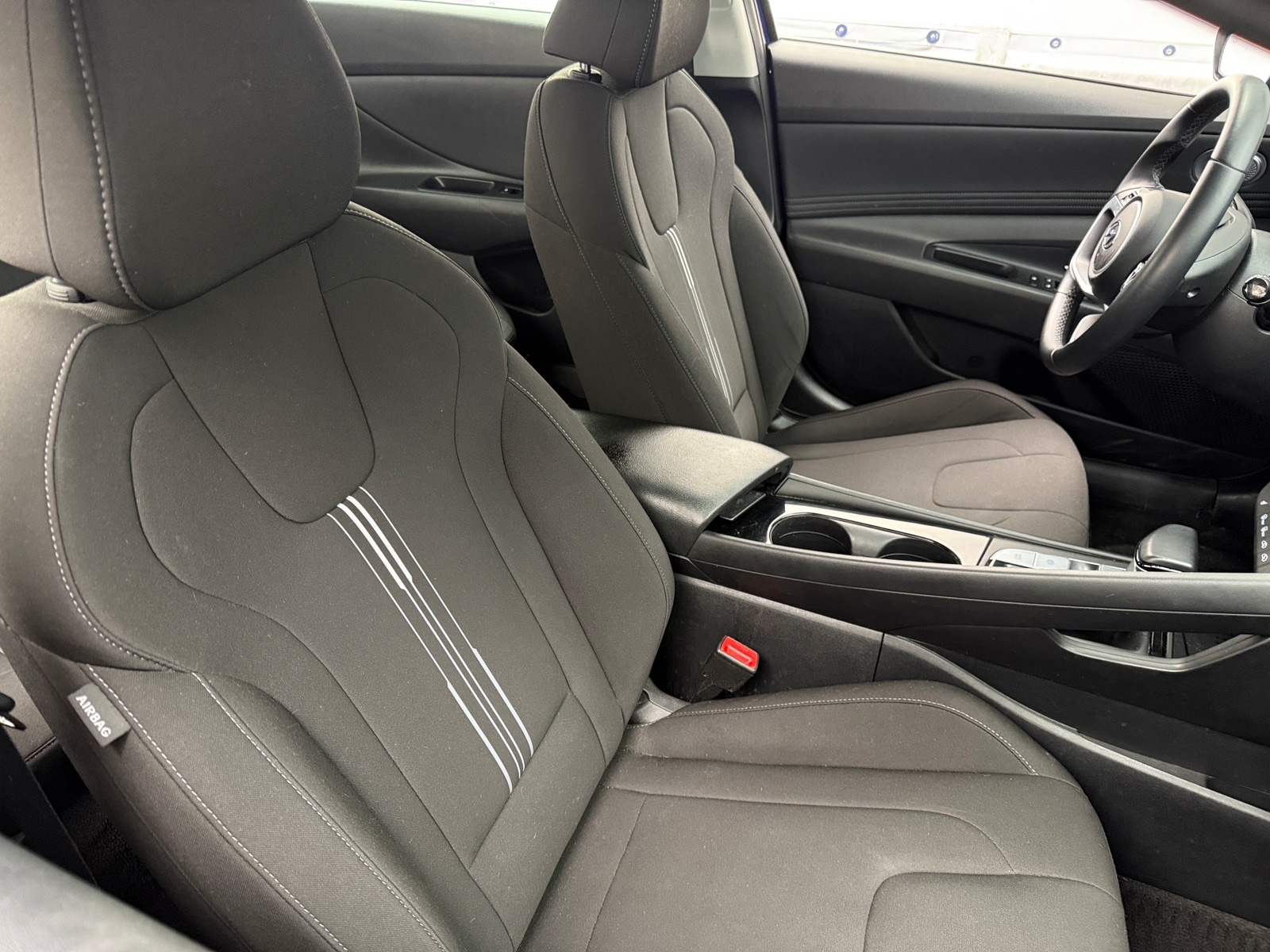 Thumbnail: 2023 Hyundai Elantra - 2