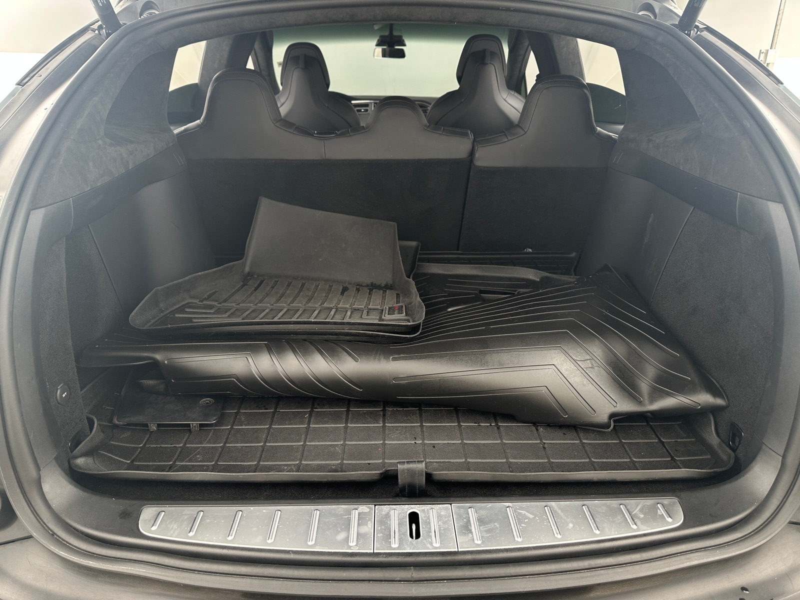 Thumbnail: 2017 Tesla Model X - 6