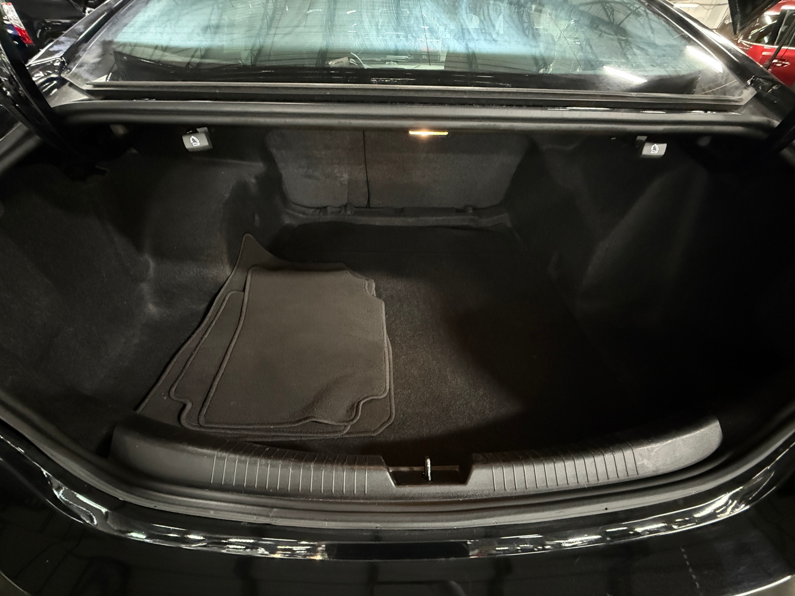 Thumbnail: 2023 Chevrolet Malibu - 7