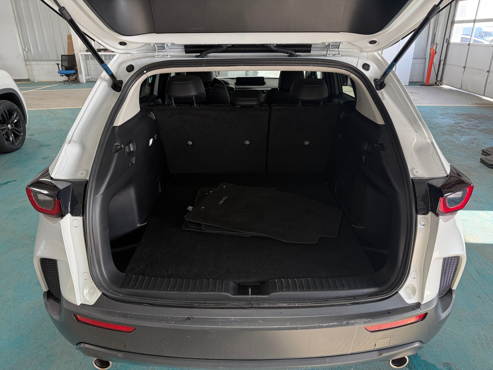 Thumbnail: 2024 Mazda CX-50 - 6