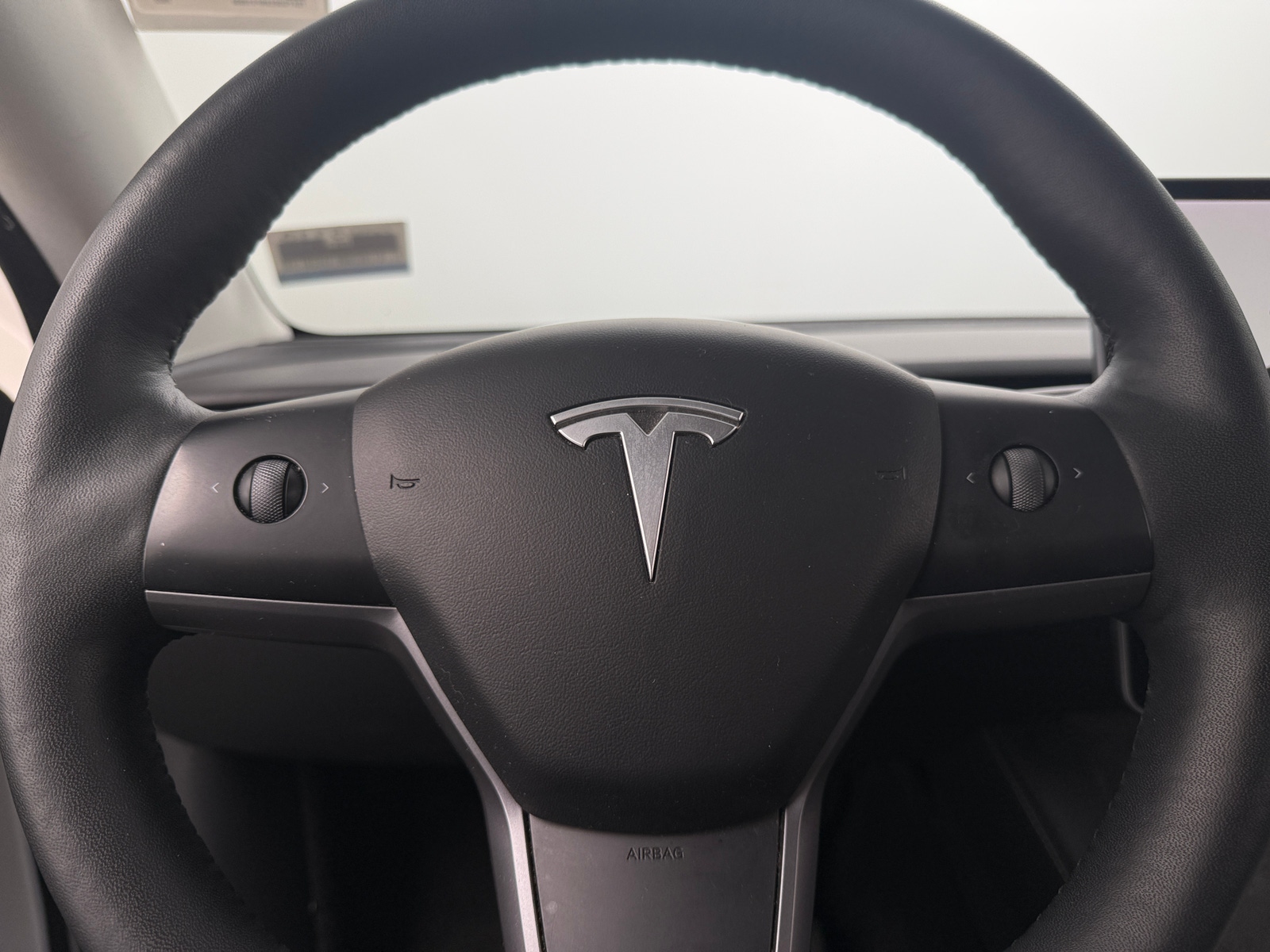 Thumbnail: 2022 Tesla Model Y - 3