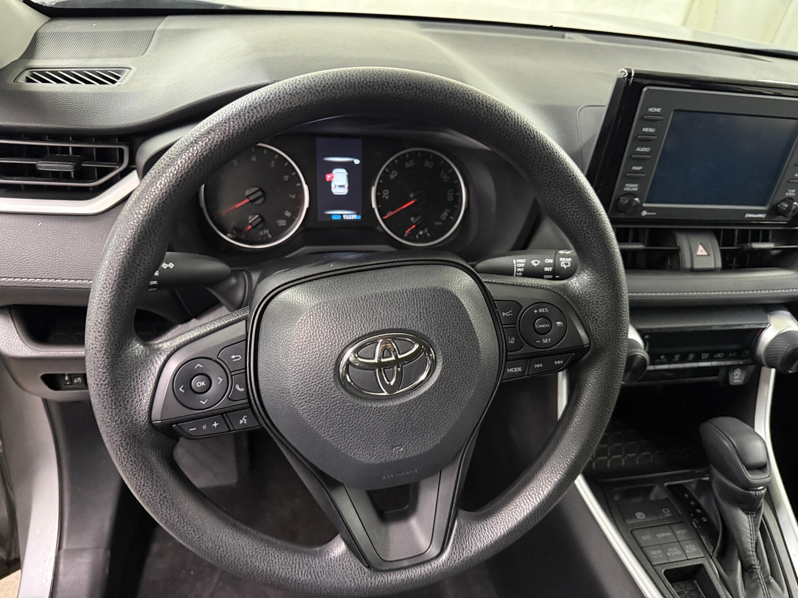 Thumbnail: 2022 Toyota RAV4 - 5