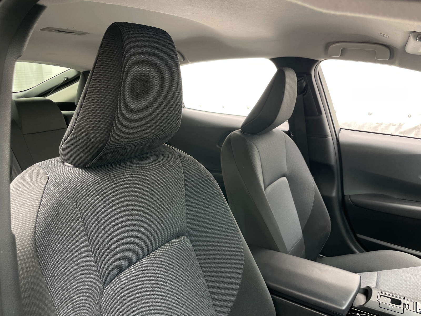 Thumbnail: 2025 Toyota Prius - 2