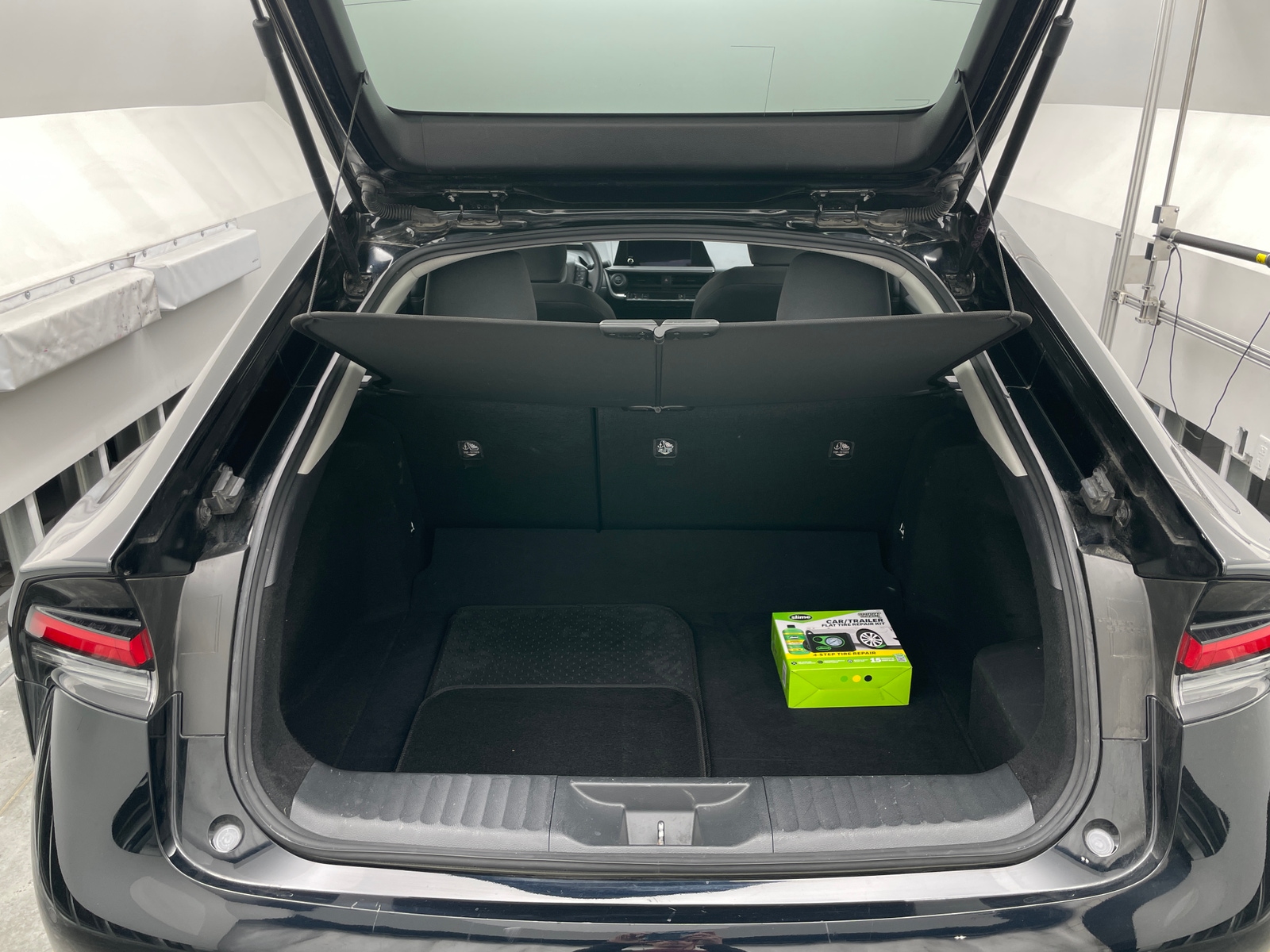 Thumbnail: 2025 Toyota Prius - 7