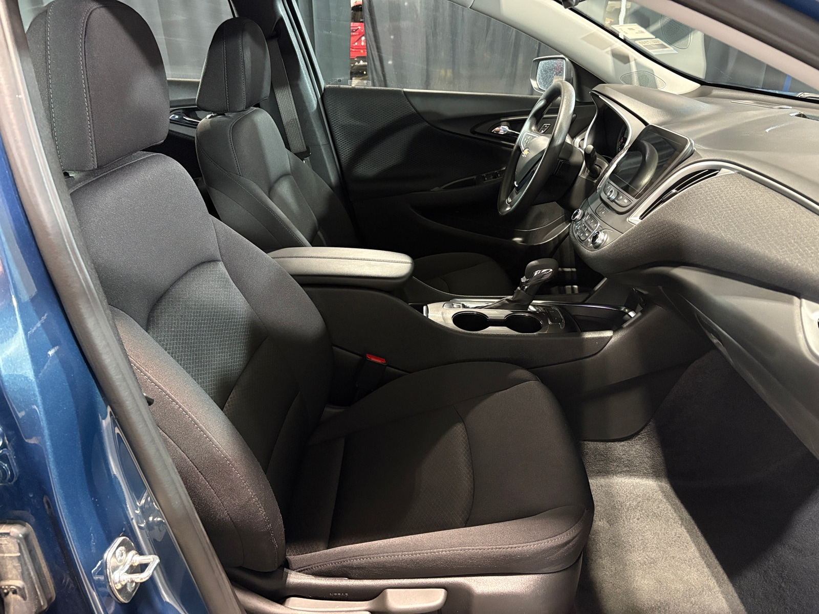 Thumbnail: 2024 Chevrolet Malibu - 2