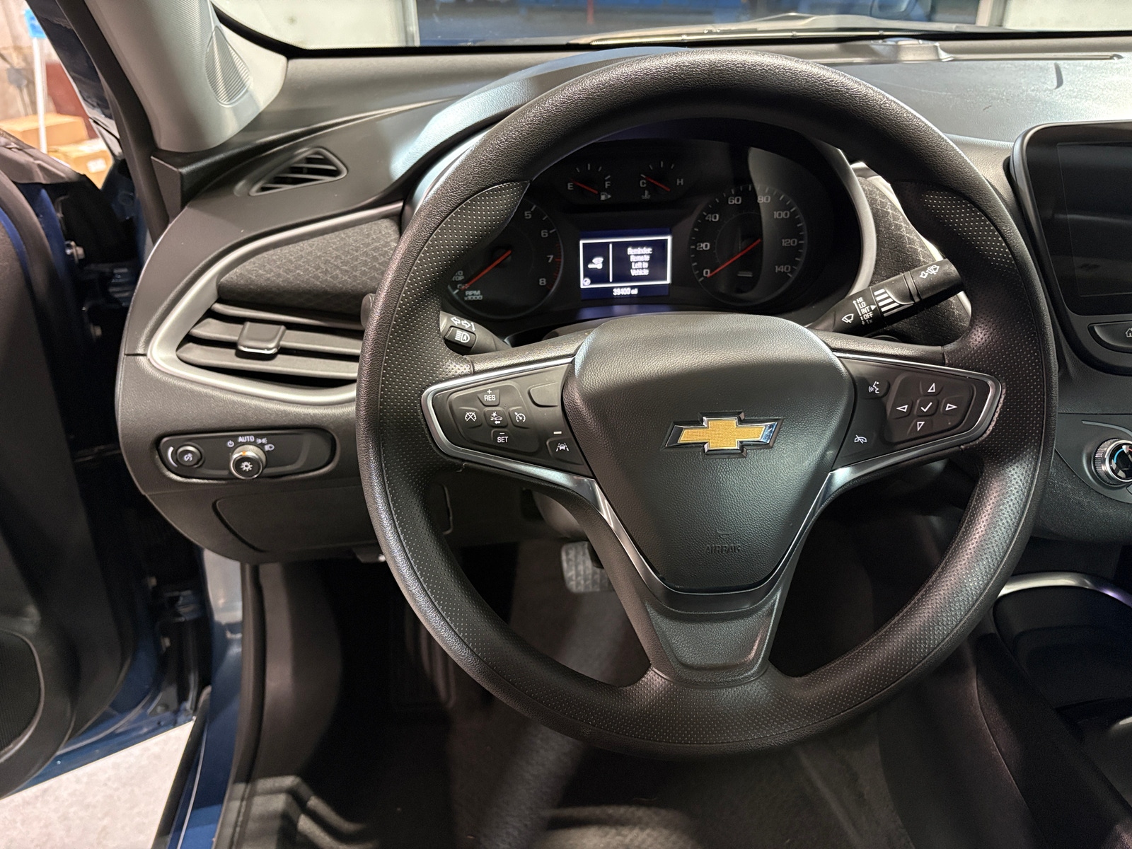 Thumbnail: 2024 Chevrolet Malibu - 5