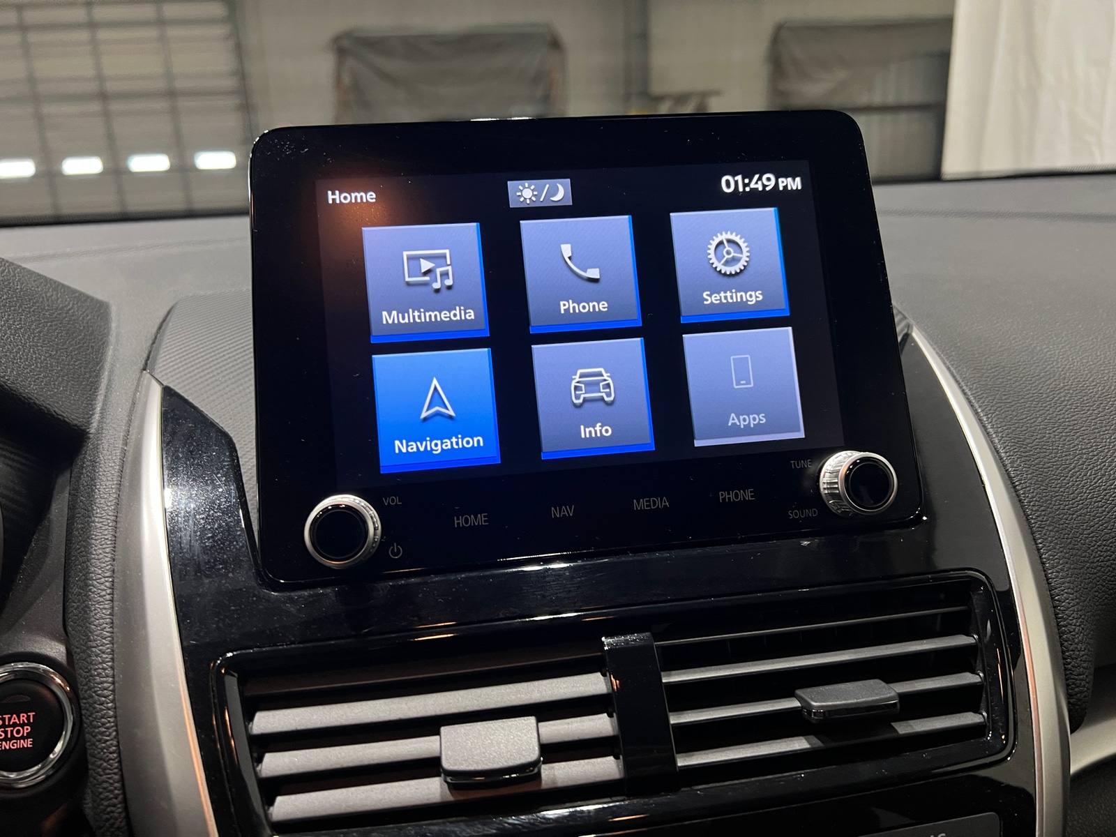 Thumbnail: 2023 Mitsubishi Eclipse Cross - 3