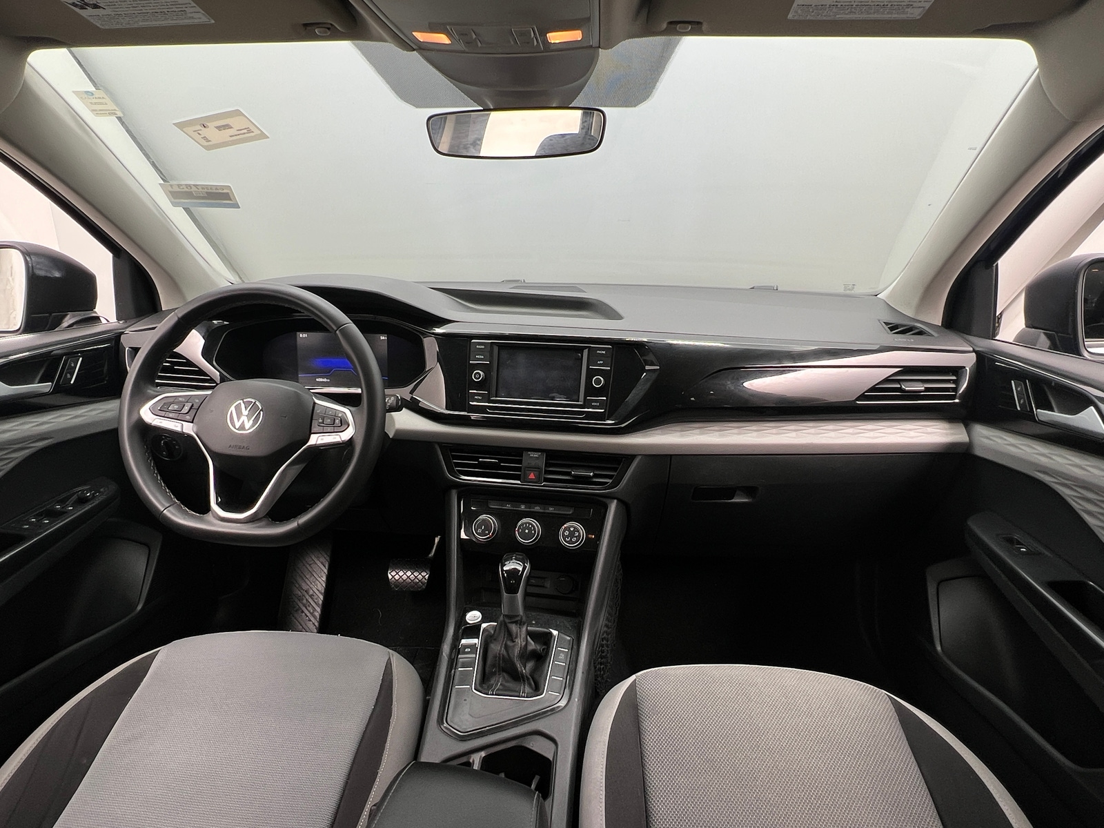 Thumbnail: 2023 Volkswagen Taos - 3