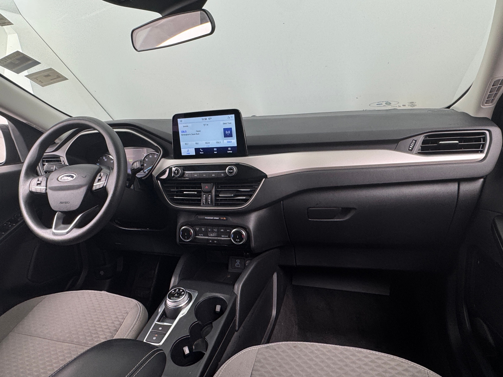 Thumbnail: 2022 Ford Escape - 3