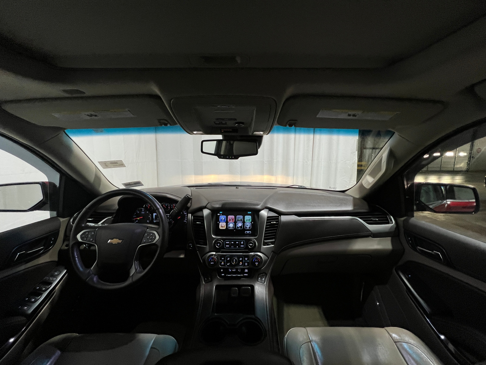 Thumbnail: 2018 Chevrolet Tahoe - 2