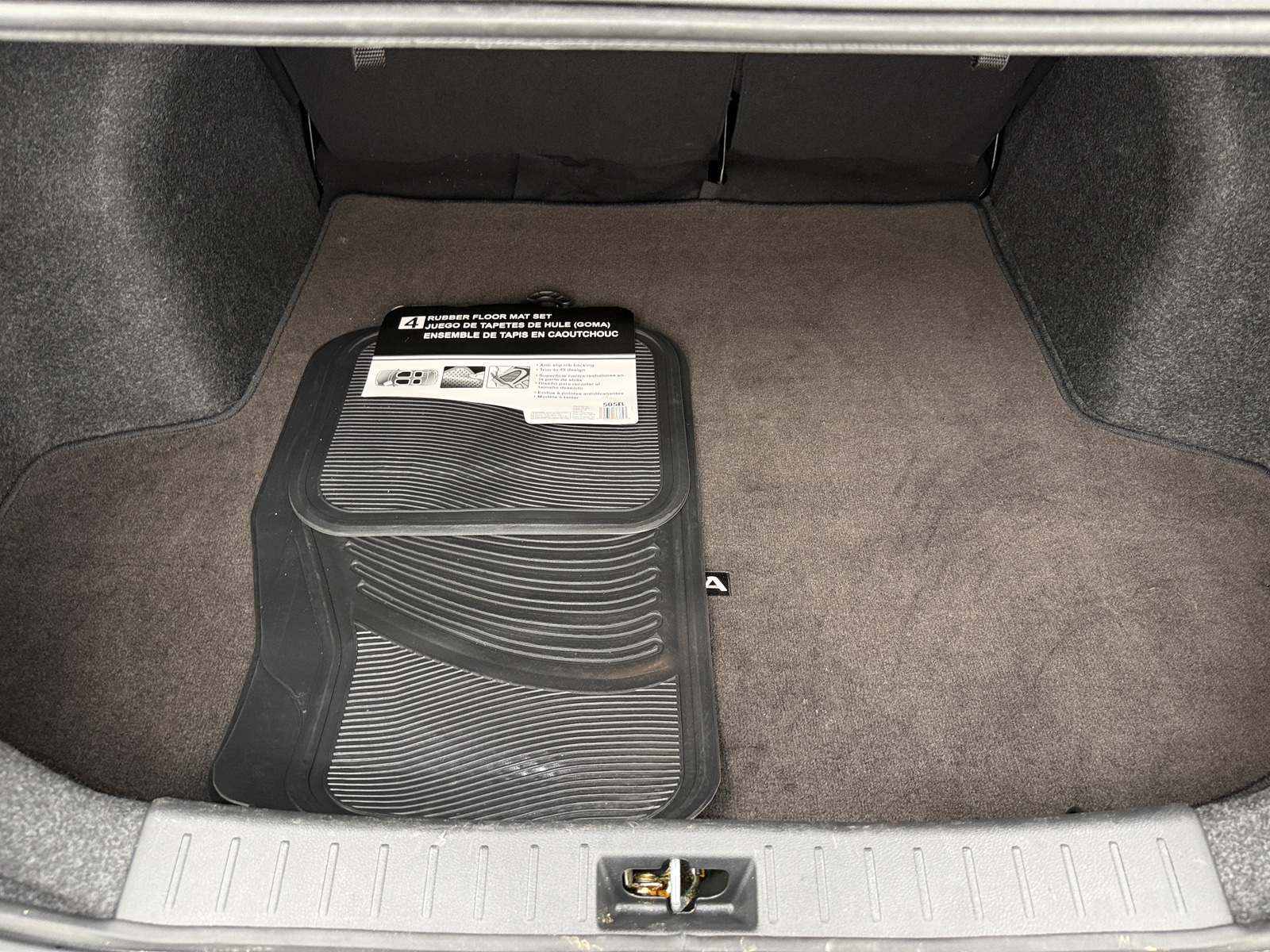 Thumbnail: 2025 Nissan Versa - 7