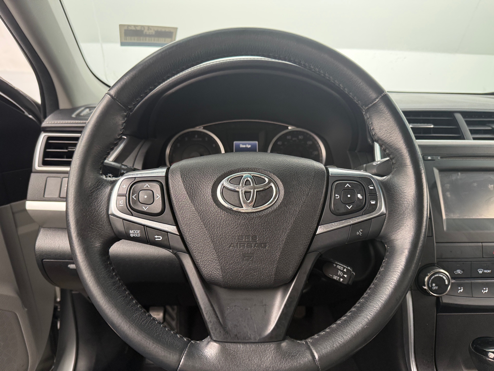 Thumbnail: 2016 Toyota Camry - 5