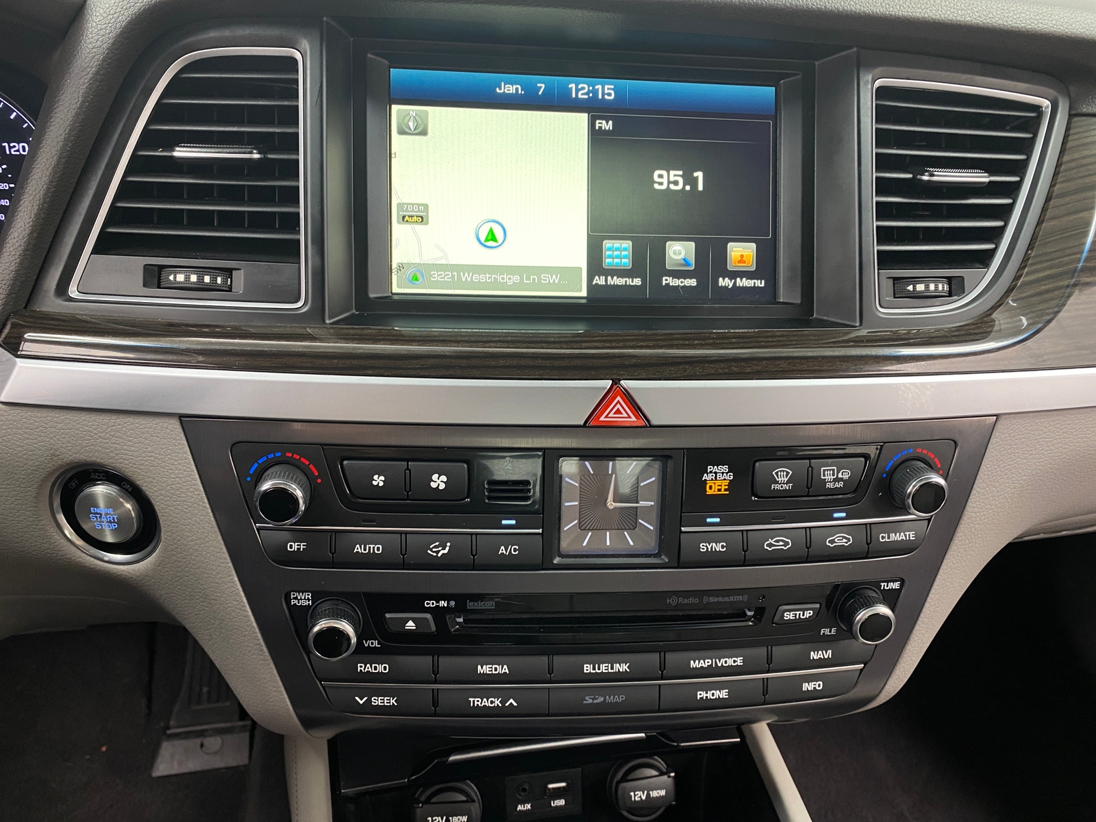 Thumbnail: 2016 Hyundai Genesis - 3