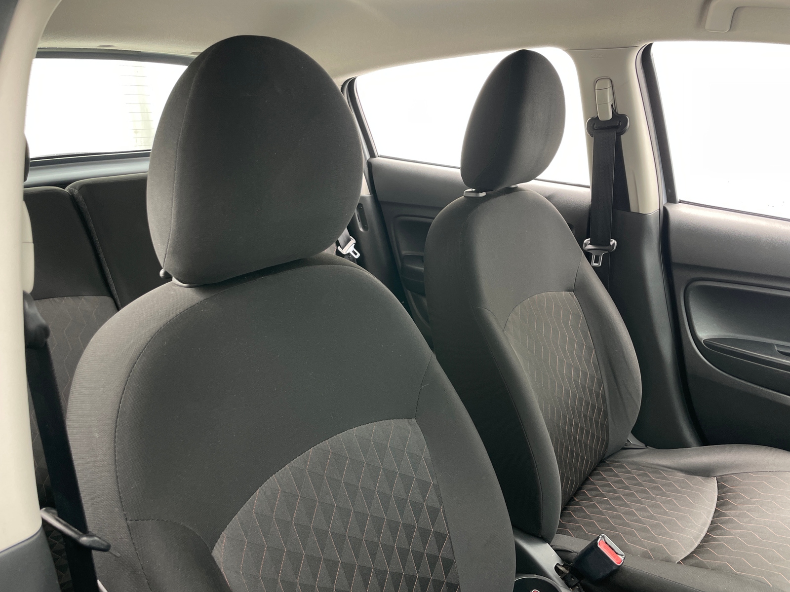 Thumbnail: 2021 Mitsubishi Mirage - 2