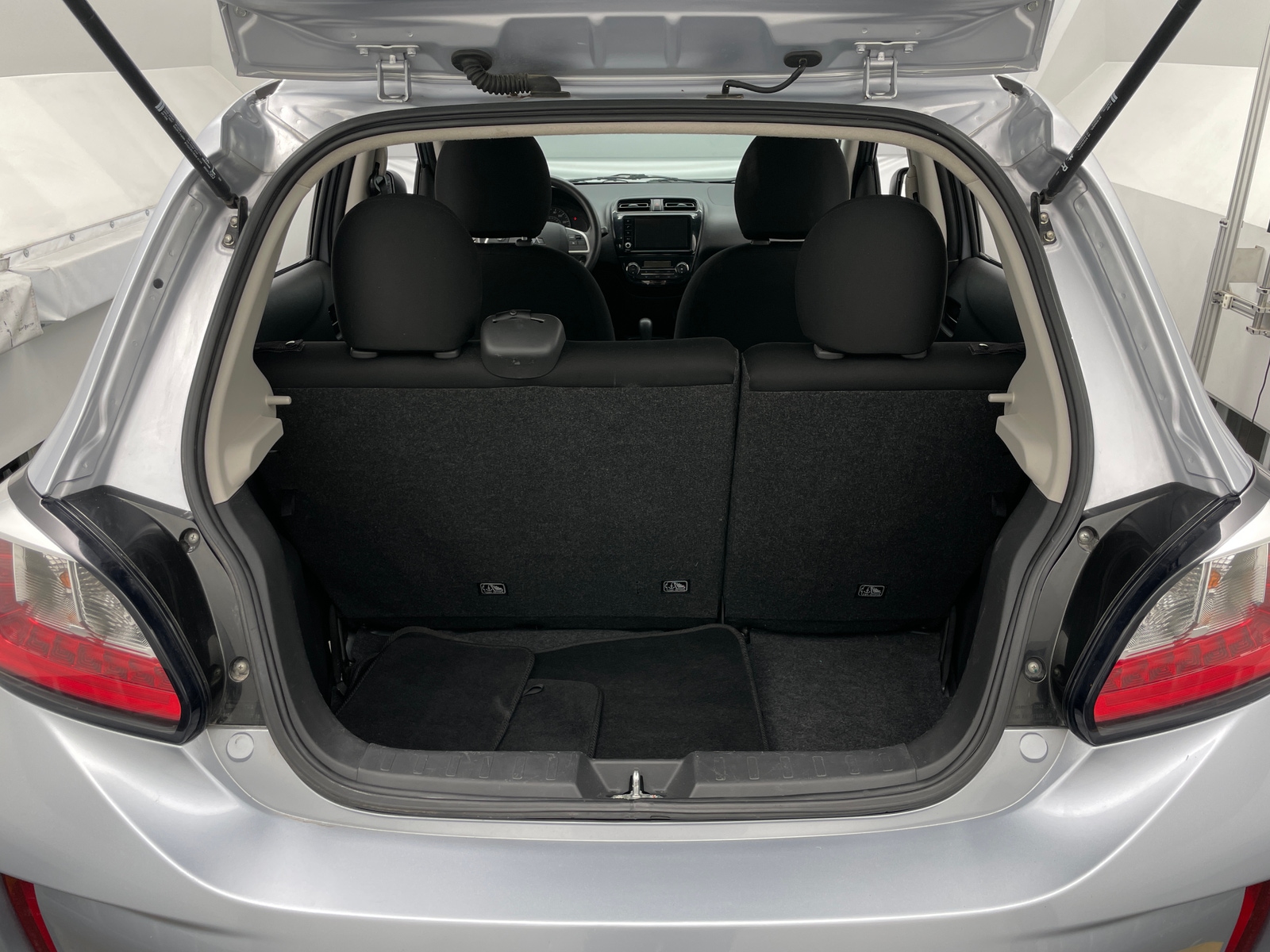 Thumbnail: 2021 Mitsubishi Mirage - 7