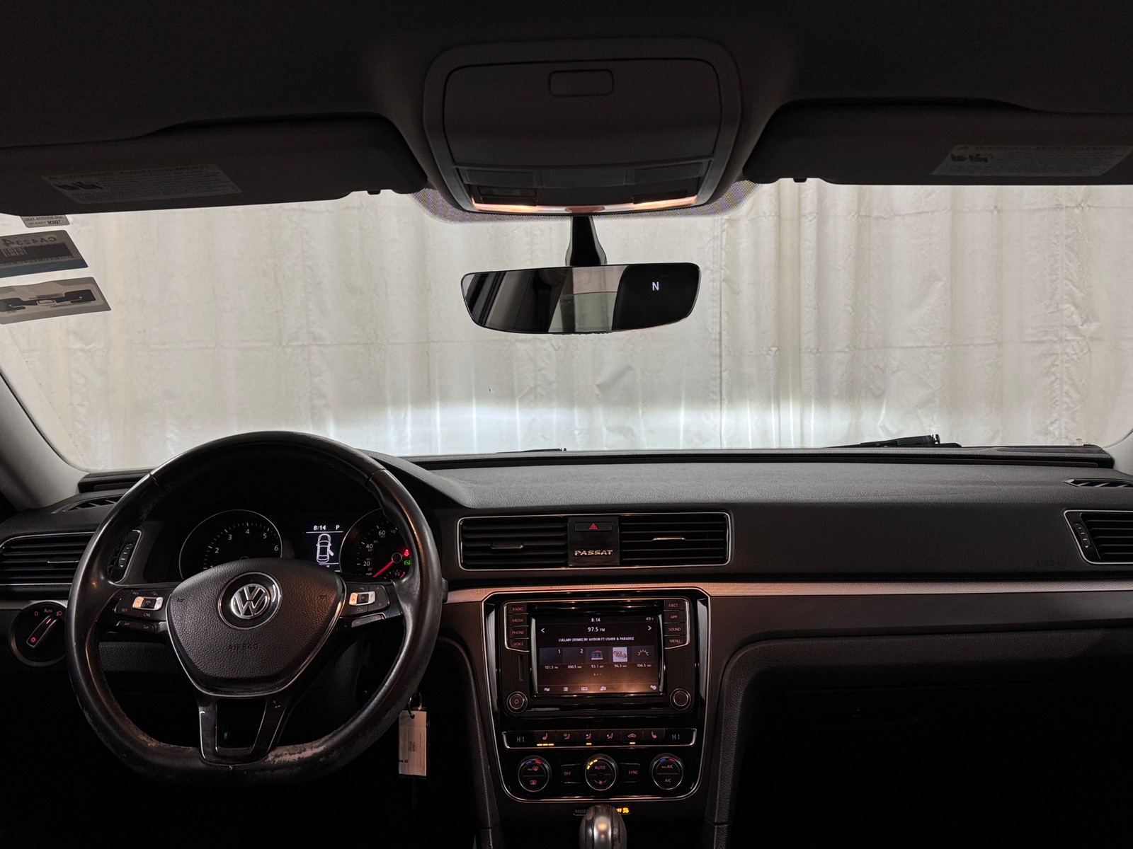 Thumbnail: 2018 Volkswagen Passat - 2