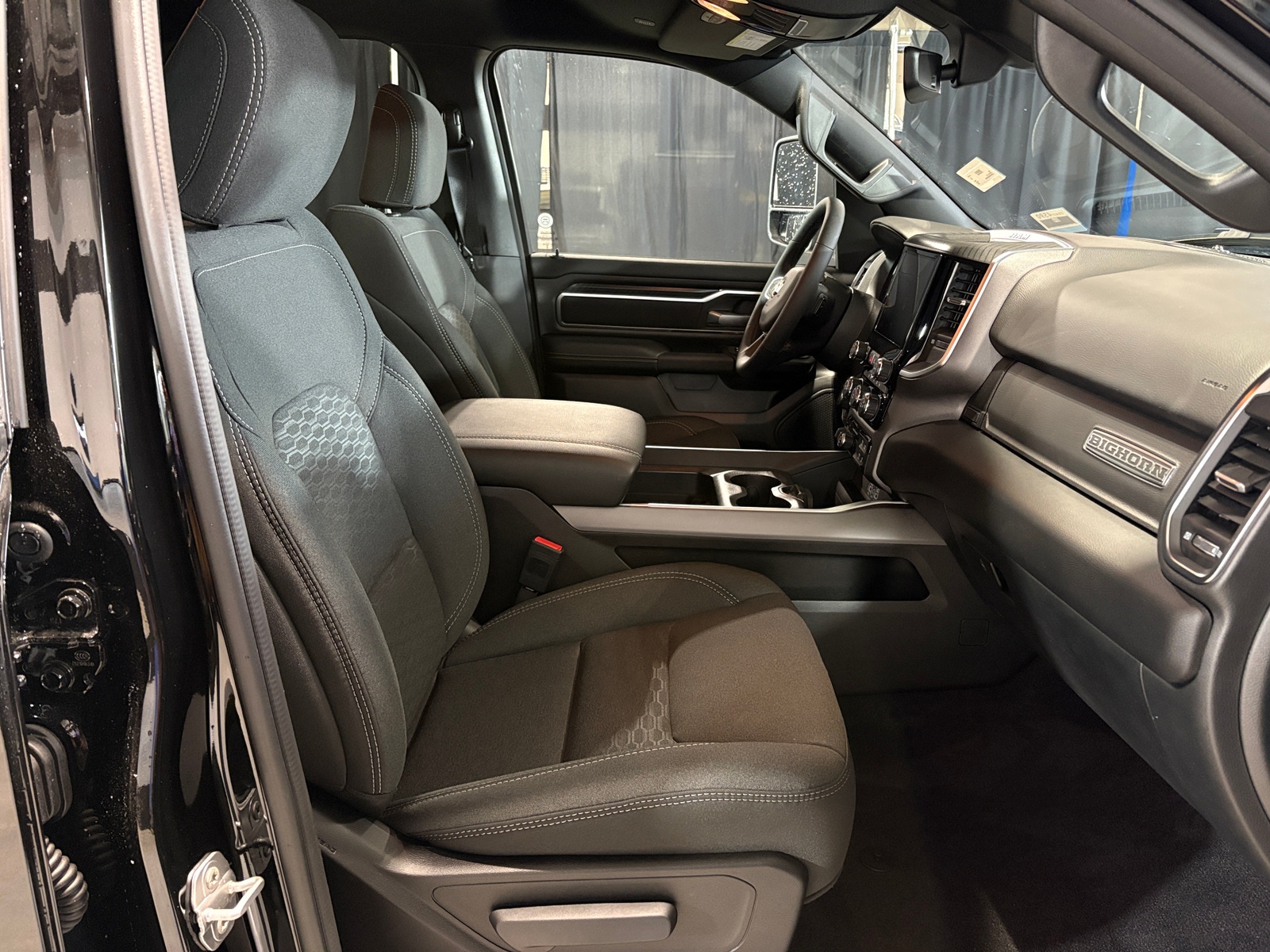 Thumbnail: 2025 RAM 1500 - 2