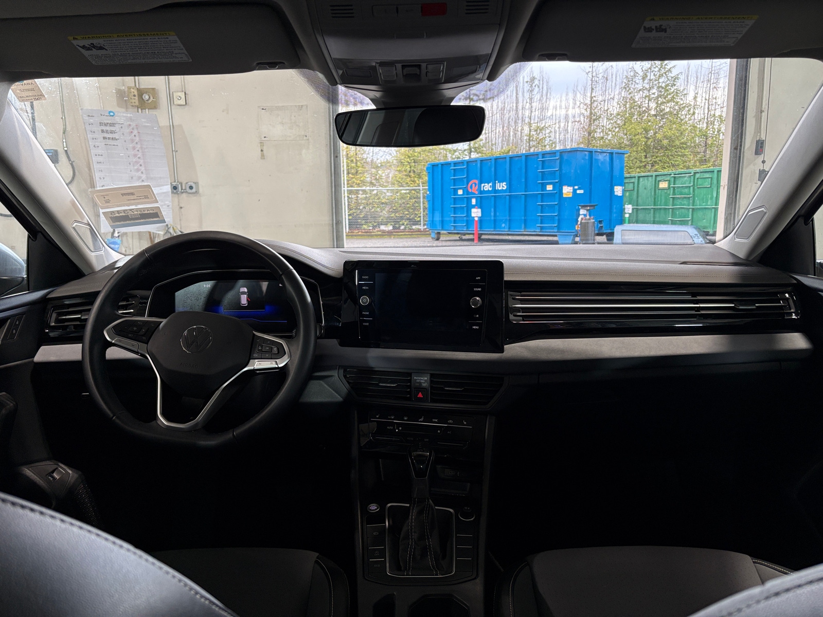 Thumbnail: 2025 Volkswagen Jetta - 2