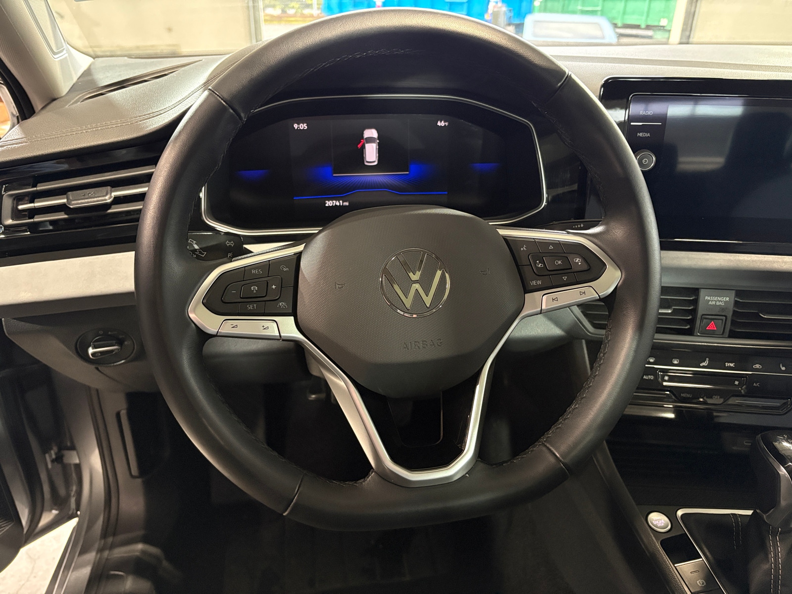 Thumbnail: 2025 Volkswagen Jetta - 4