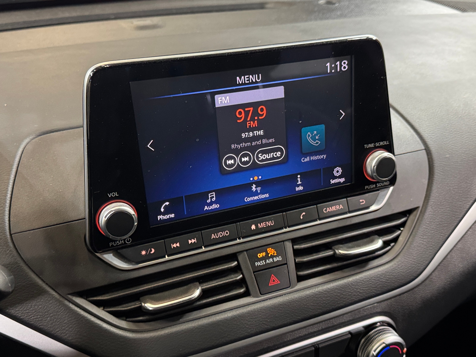 Thumbnail: 2022 Nissan Altima - 4