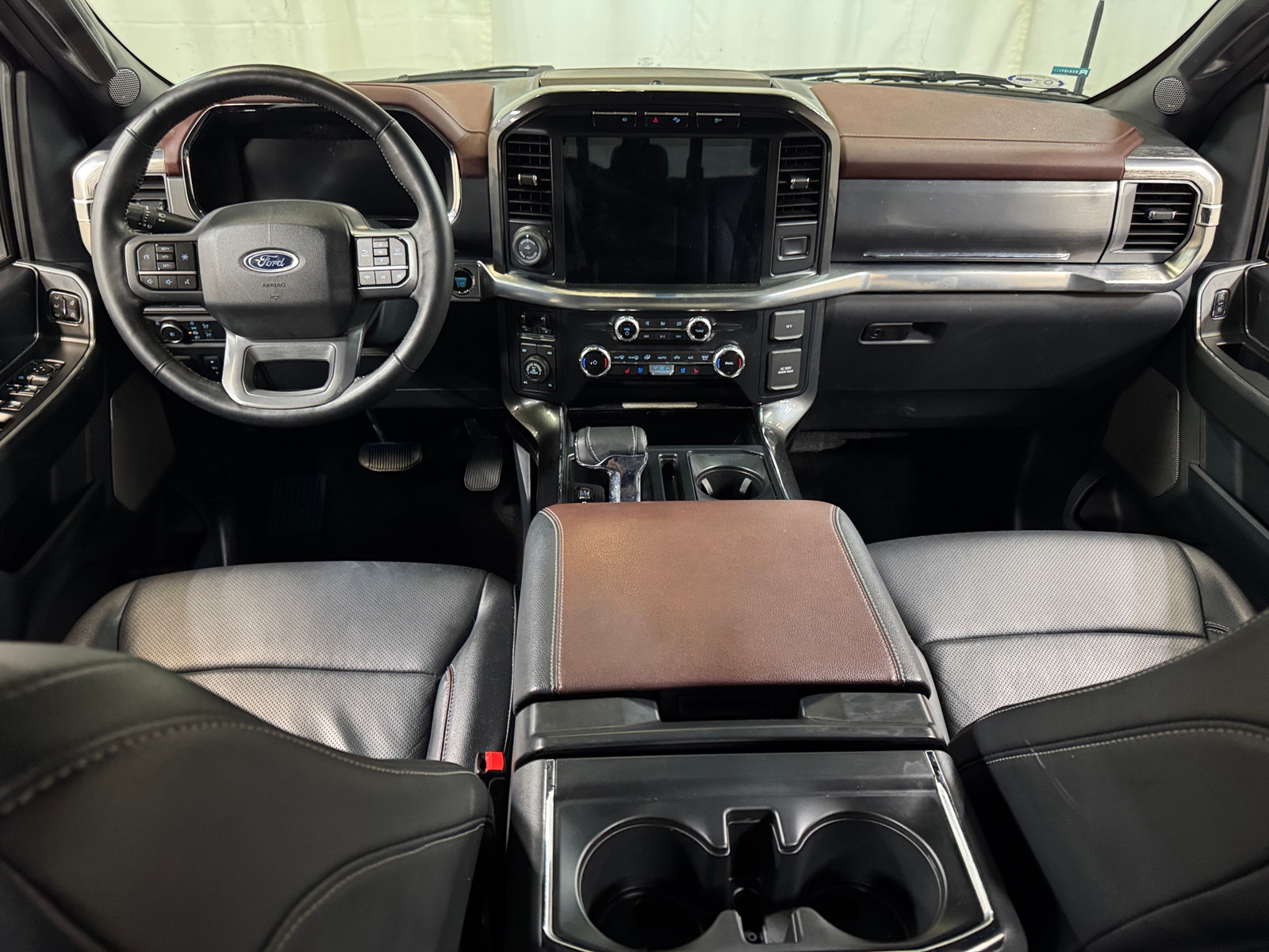 Thumbnail: 2022 Ford Econoline - 2