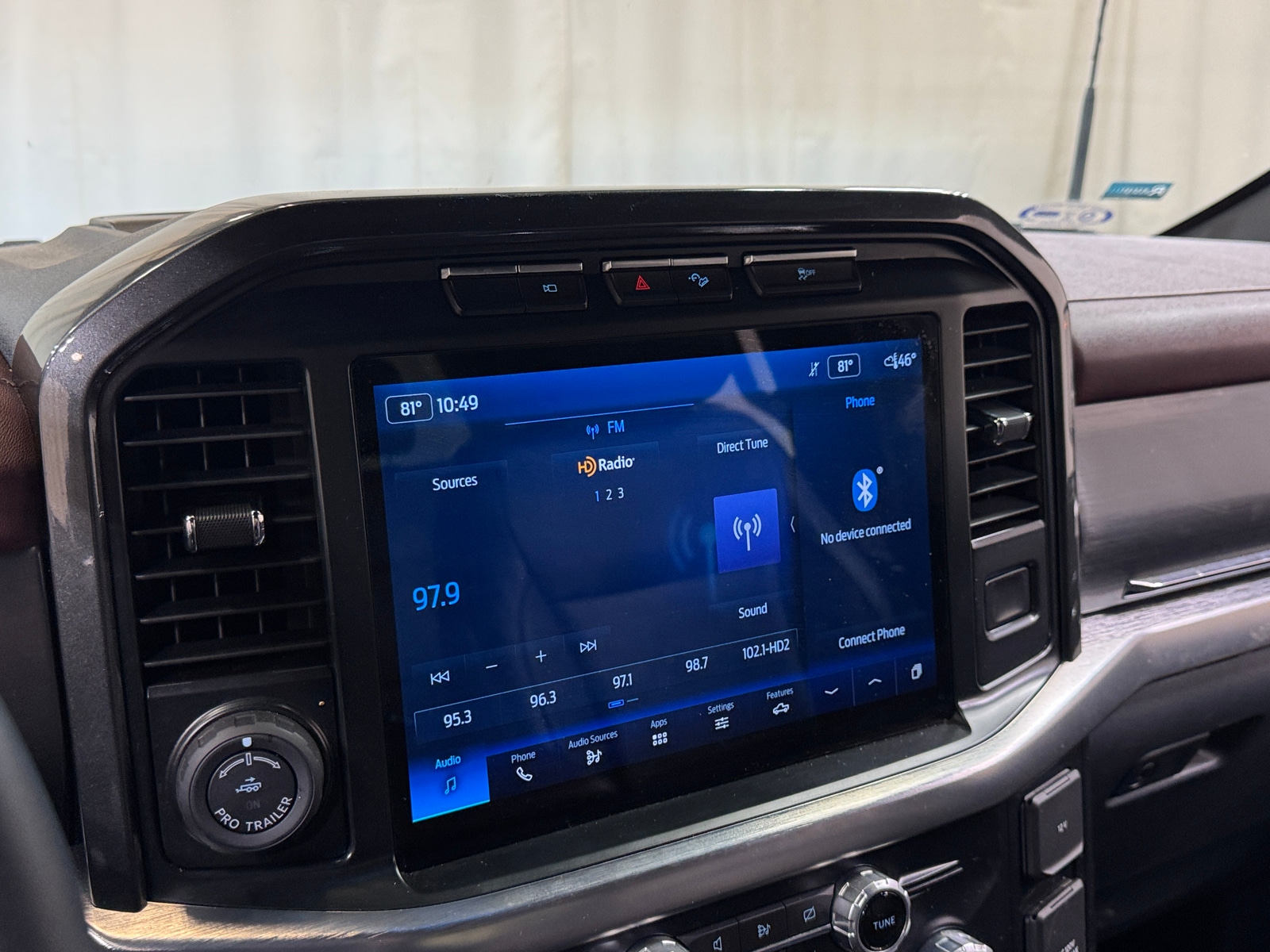 Thumbnail: 2022 Ford Econoline - 3