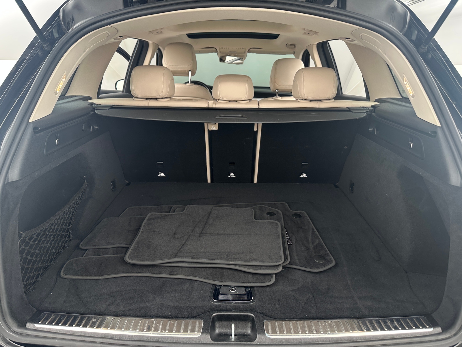 Thumbnail: 2020 Mercedes-Benz GLC - 6