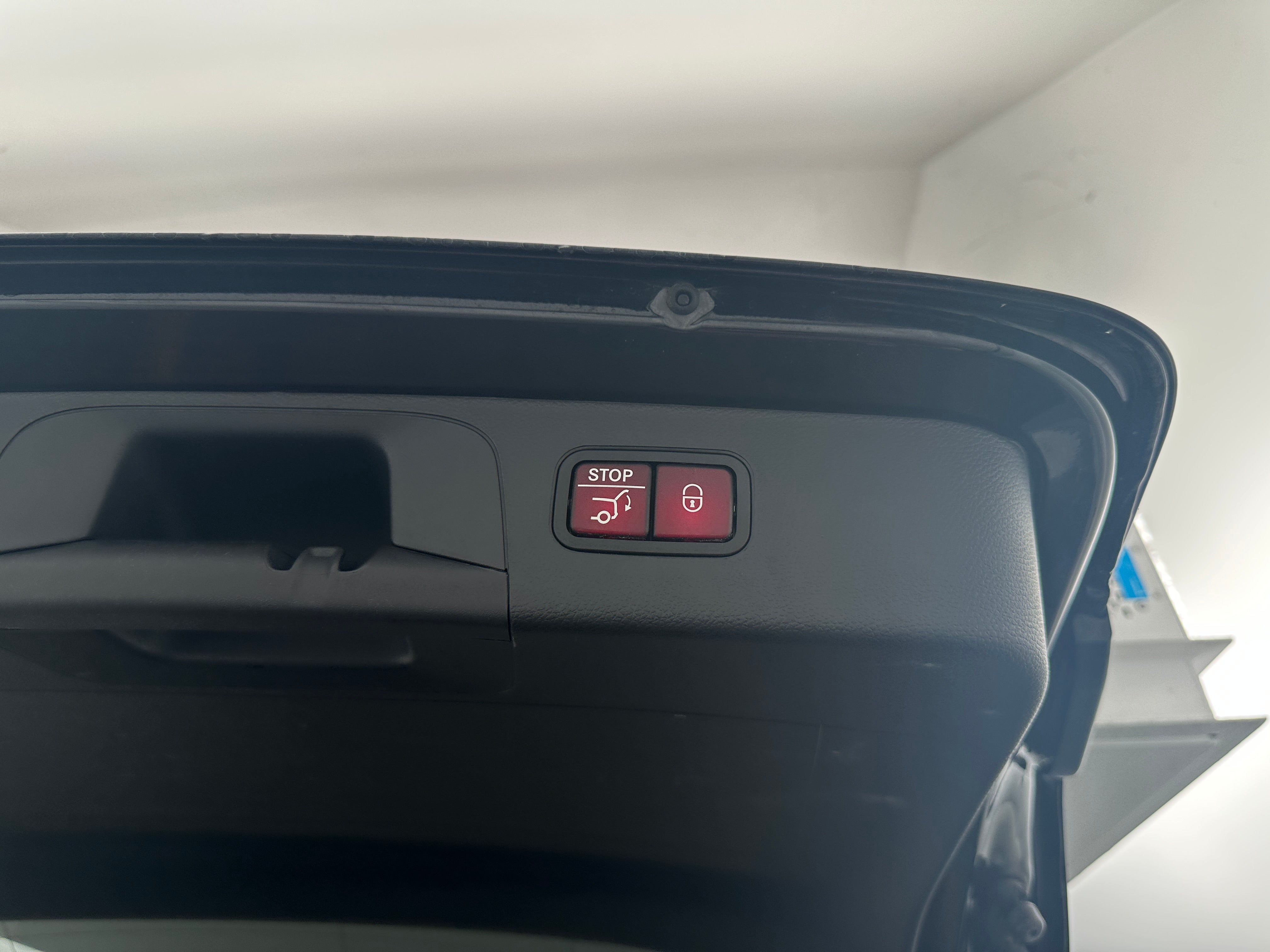 2020 Mercedes-Benz GLC