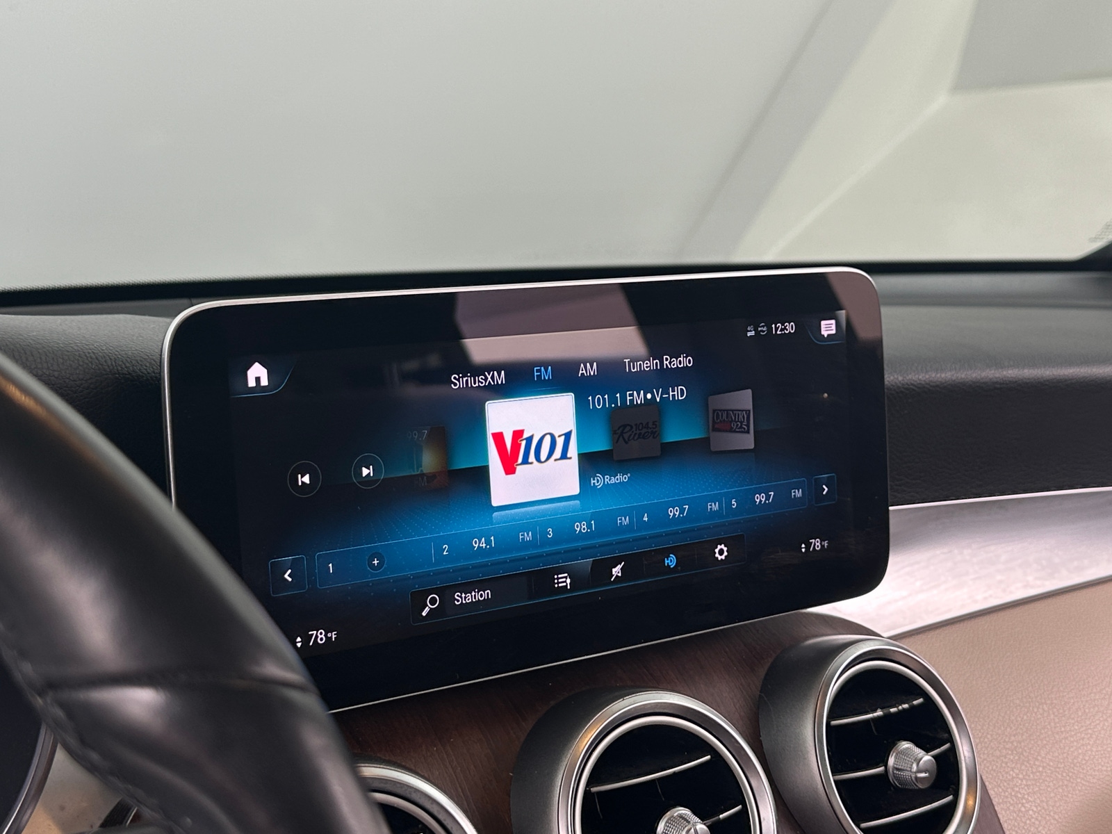 Thumbnail: 2020 Mercedes-Benz GLC - 3