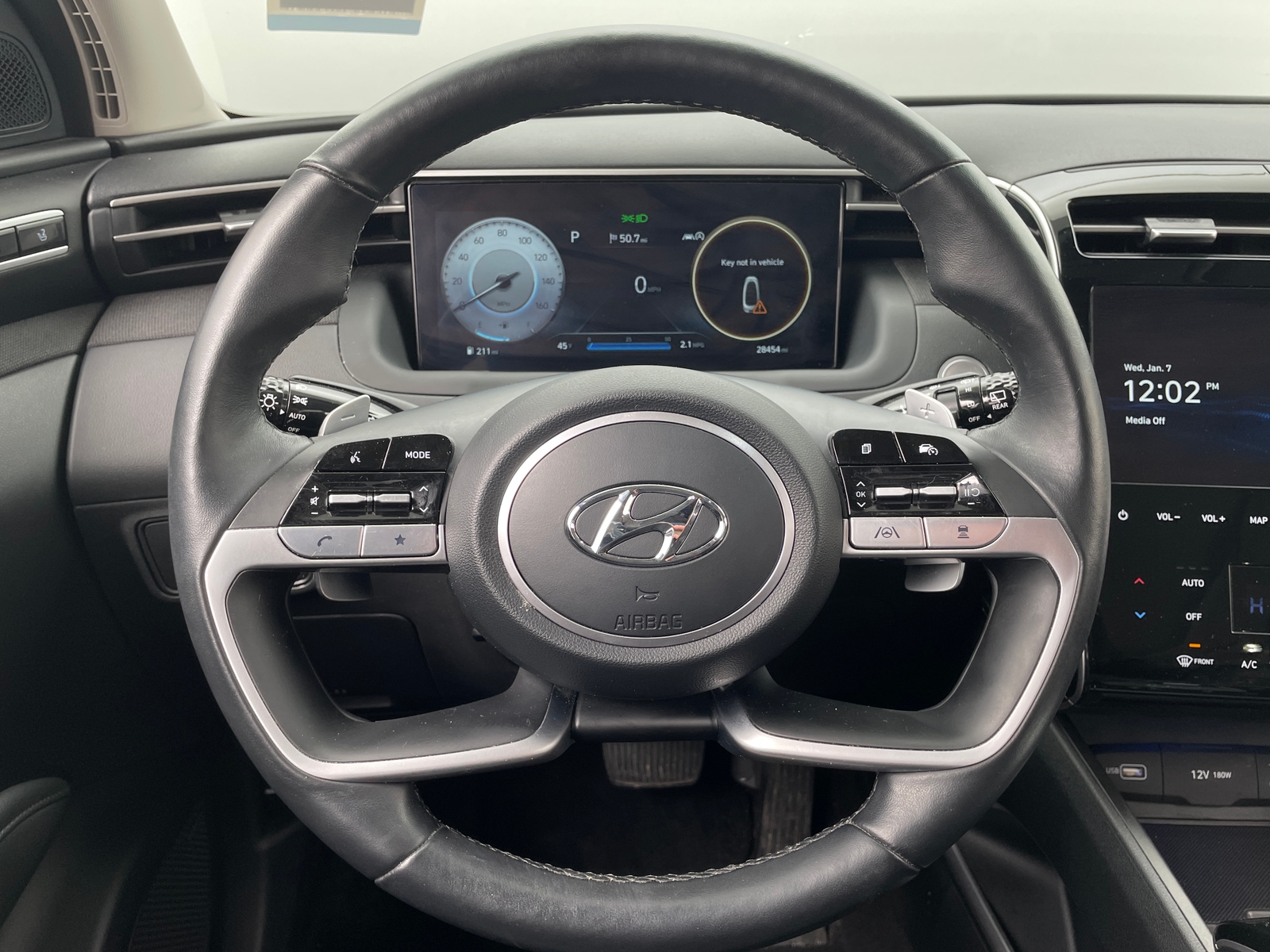 Thumbnail: 2023 Hyundai Tucson - 4