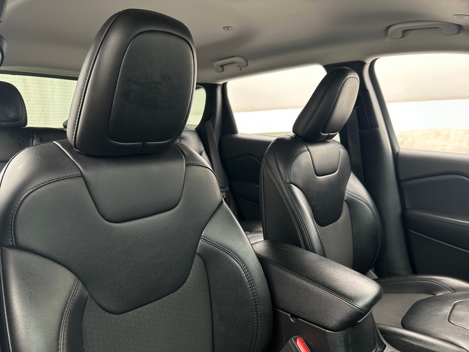 Thumbnail: 2020 Jeep Cherokee - 2