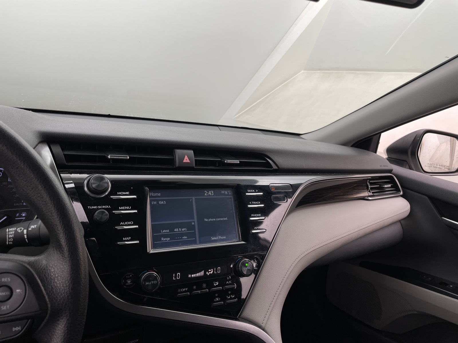 Thumbnail: 2019 Toyota Camry - 4