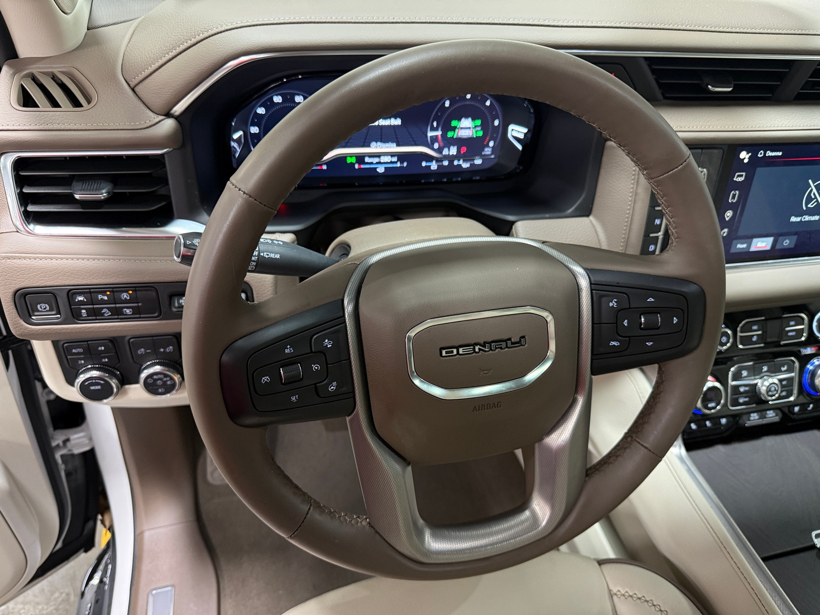 Thumbnail: 2023 GMC Yukon - 4