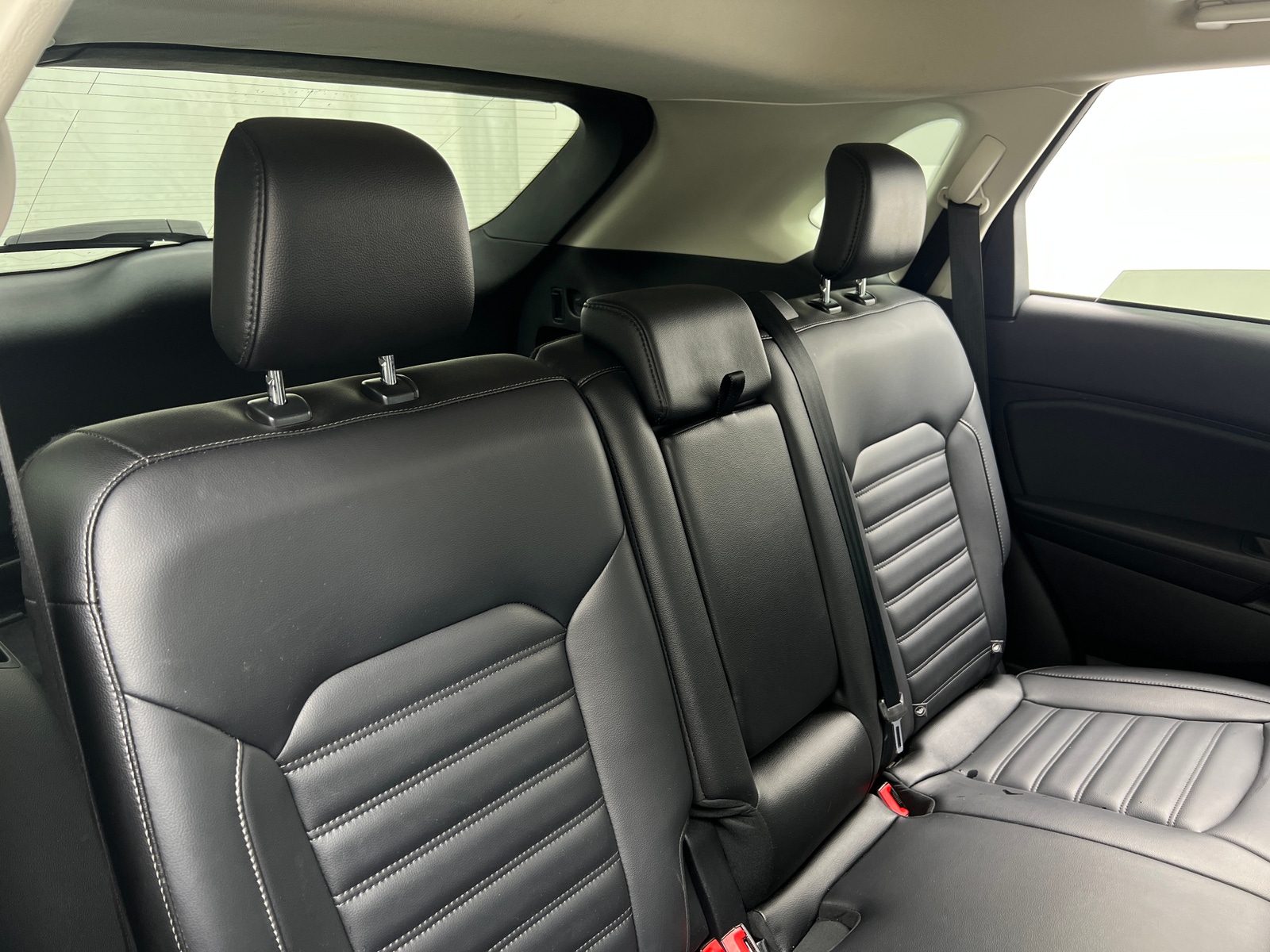 Thumbnail: 2024 Ford Edge - 5