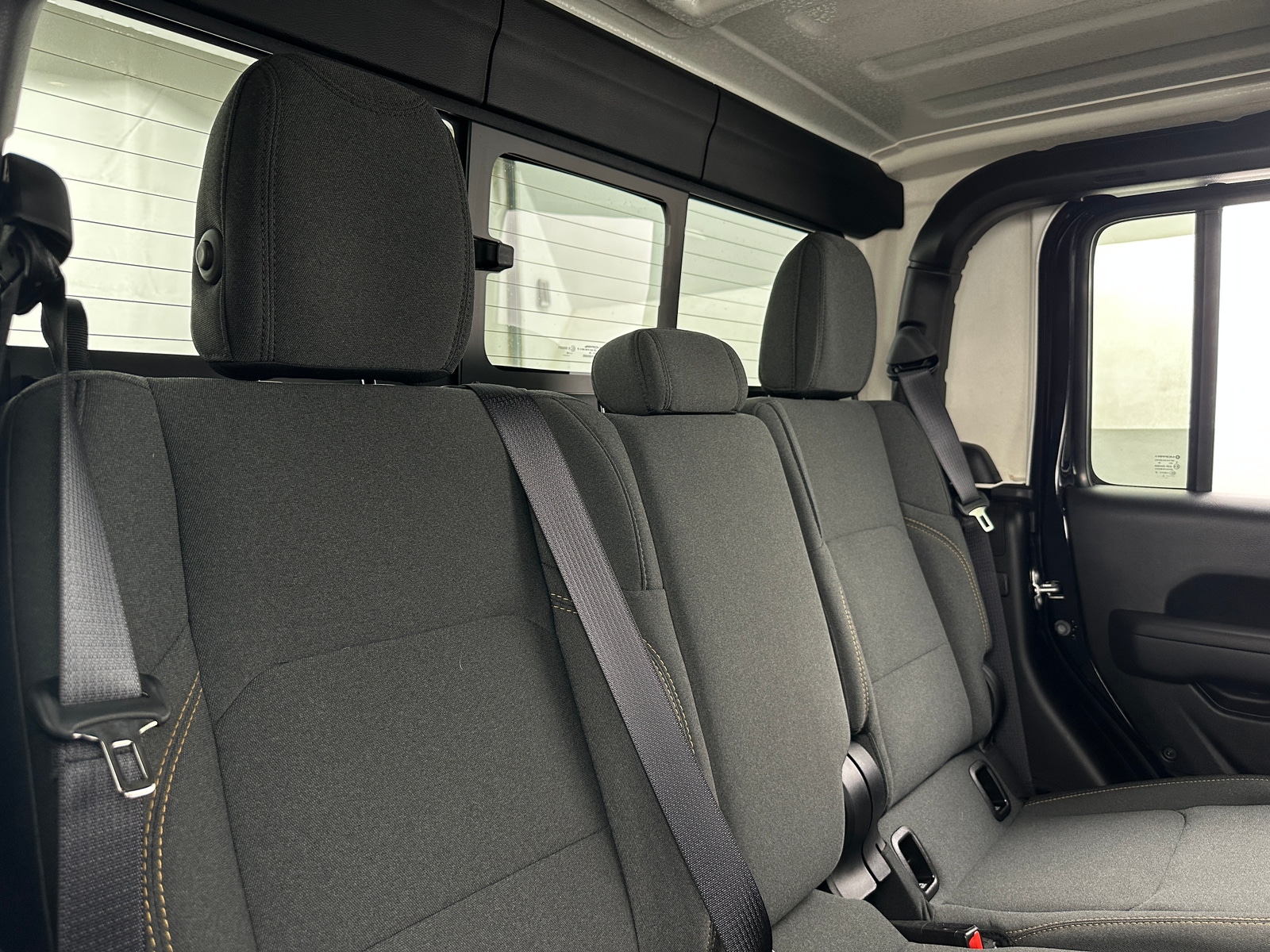 Thumbnail: 2025 Jeep Gladiator - 6