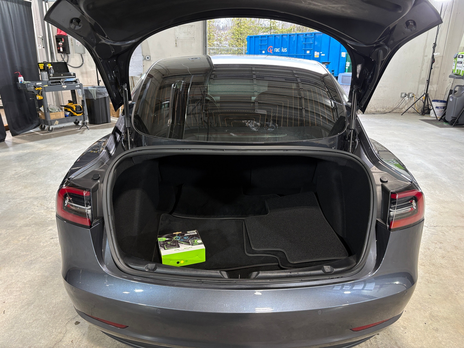 Thumbnail: 2018 Tesla Model 3 - 6