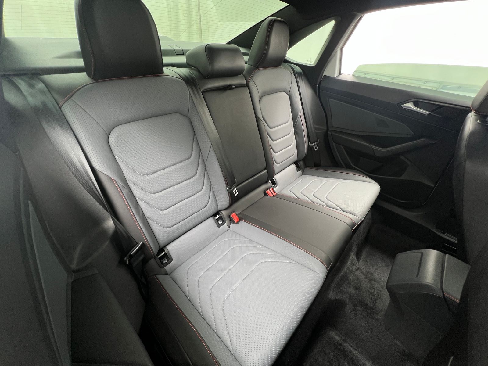 Thumbnail: 2025 Volkswagen Jetta - 5