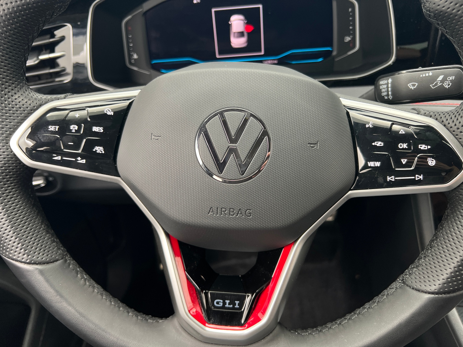 Thumbnail: 2025 Volkswagen Jetta - 4