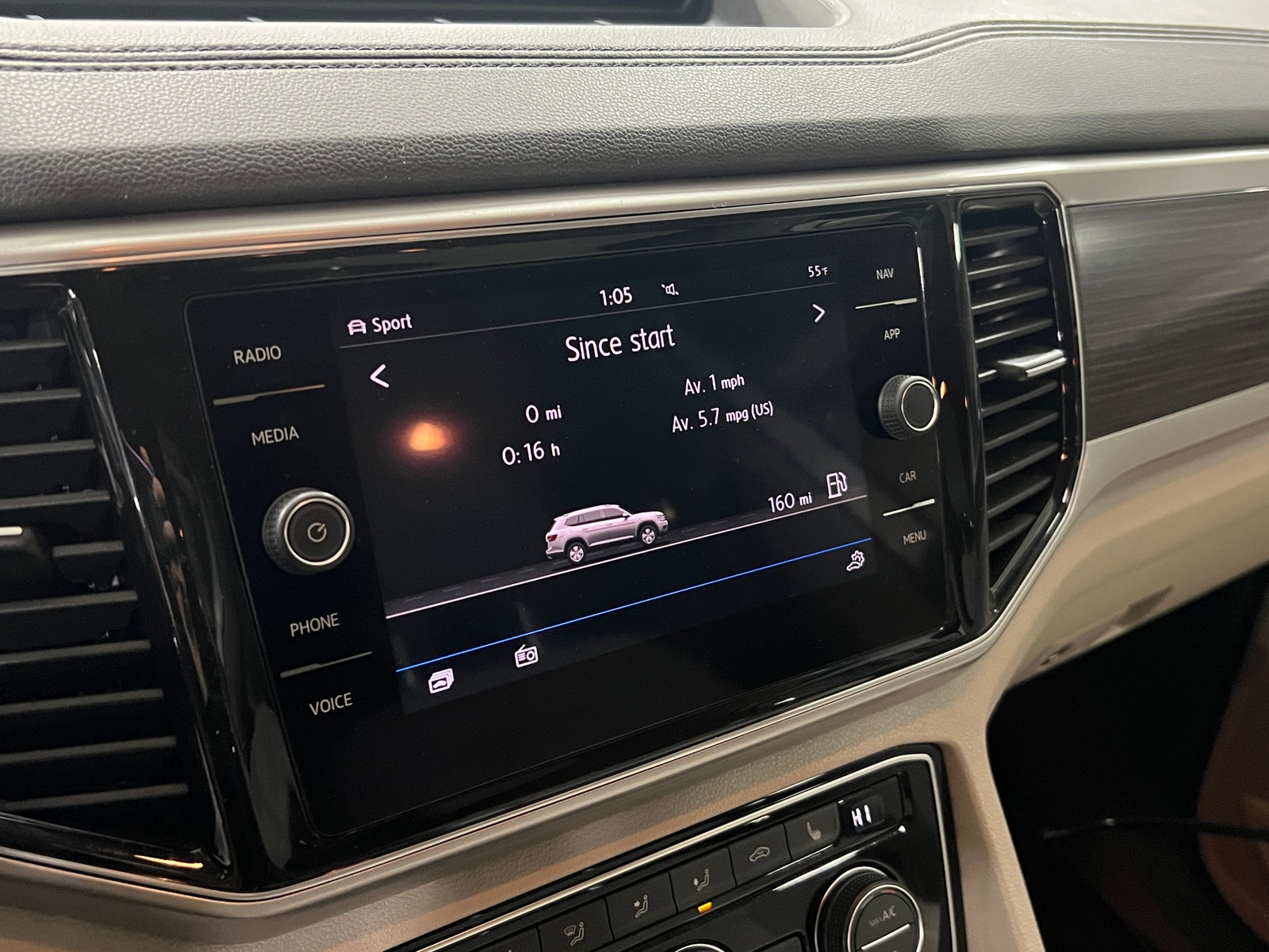 Thumbnail: 2019 Volkswagen Atlas - 3