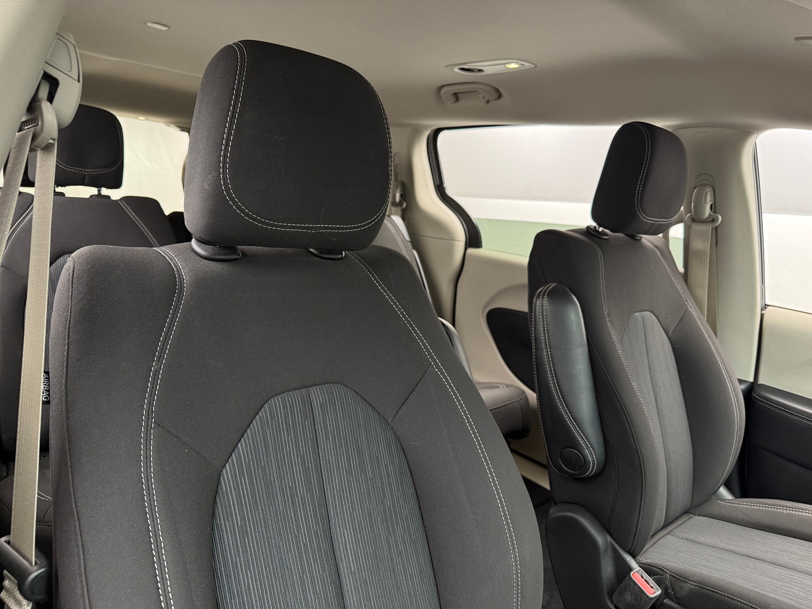 Thumbnail: 2021 Chrysler Voyager - 2