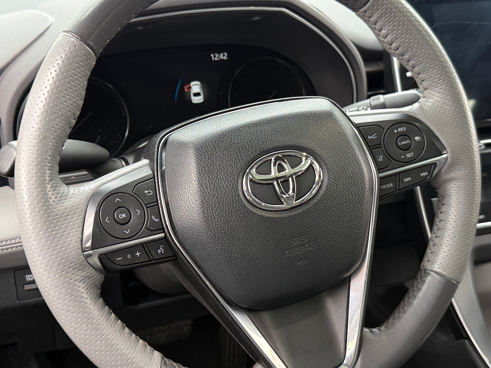 Thumbnail: 2021 Toyota Avalon - 4