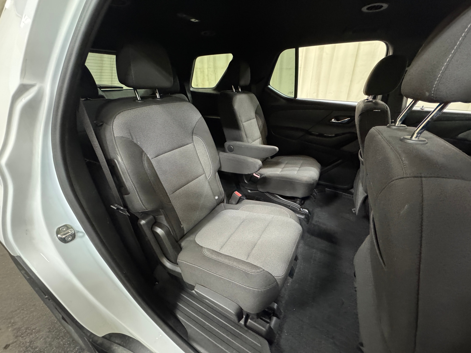 Thumbnail: 2023 Chevrolet Traverse - 6